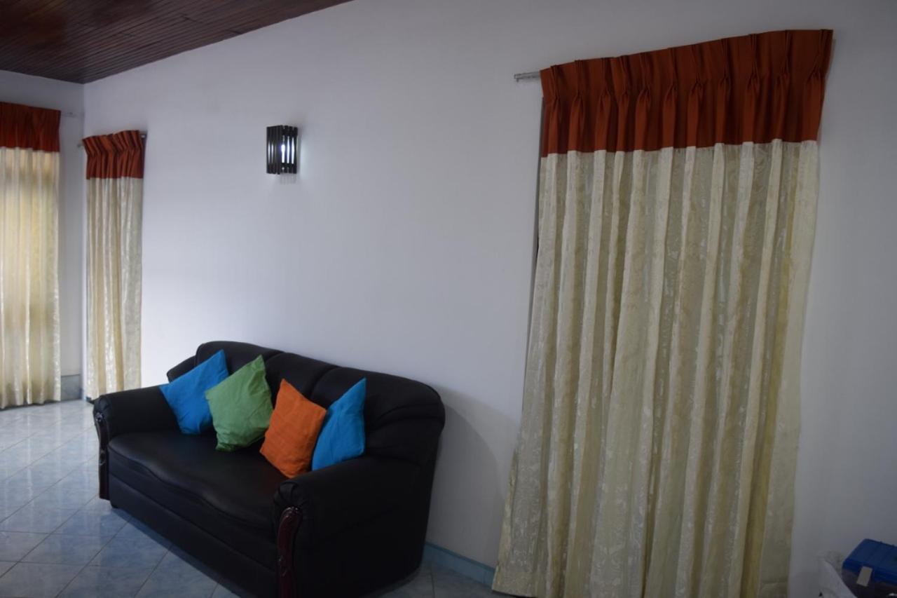 Villa 307 3 Room Apartment Матара Екстер'єр фото